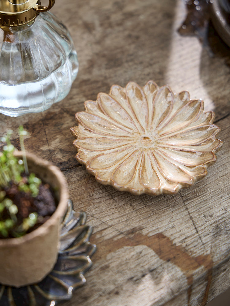 Decorative bowl