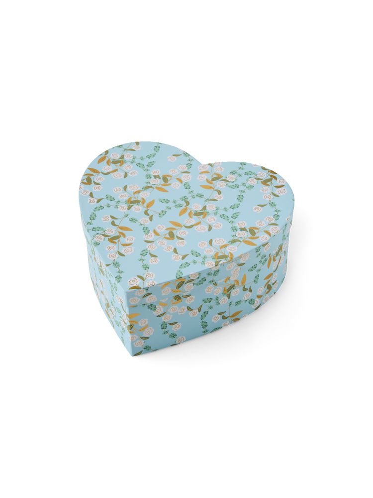 Heart-shaped gift box
