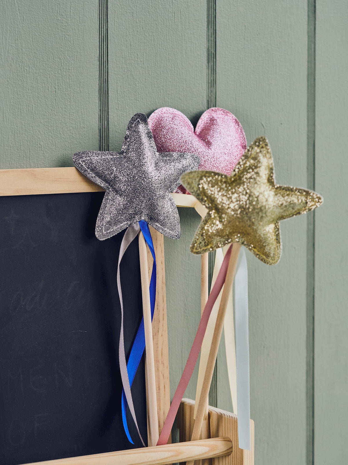 Dress-up wand star