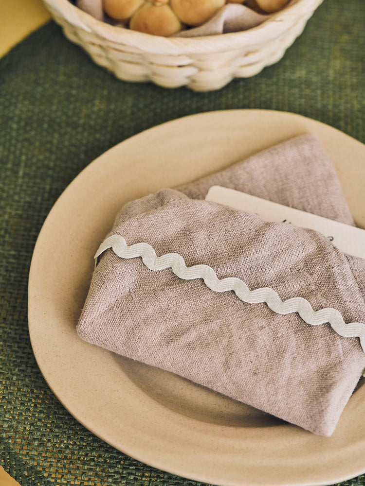 Wavy ribbon