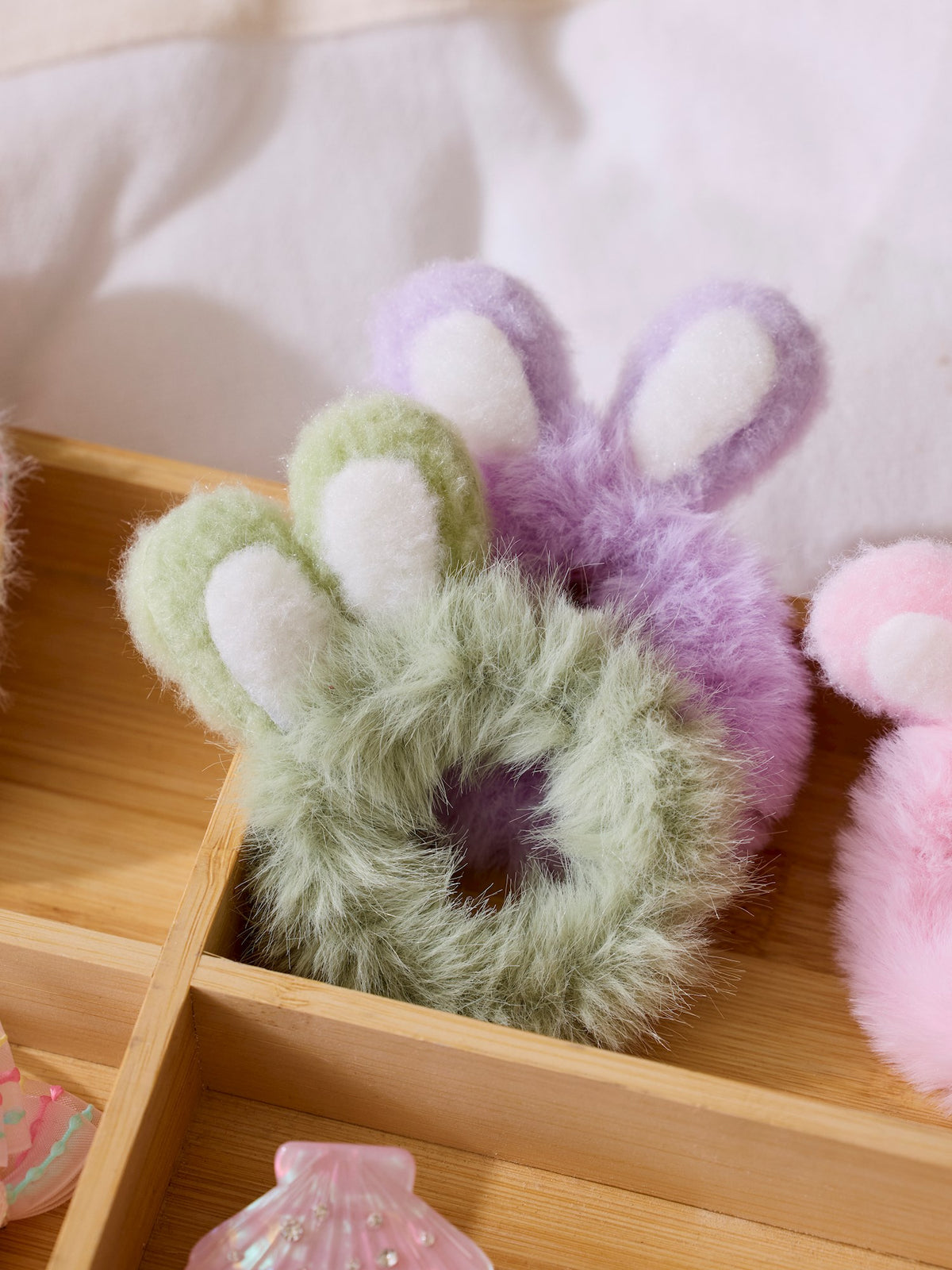 Hair tie with bunny ears
