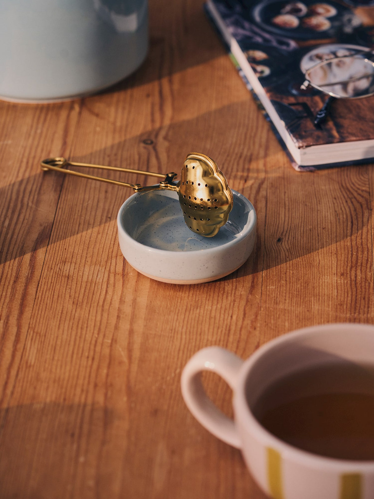 Tea strainer