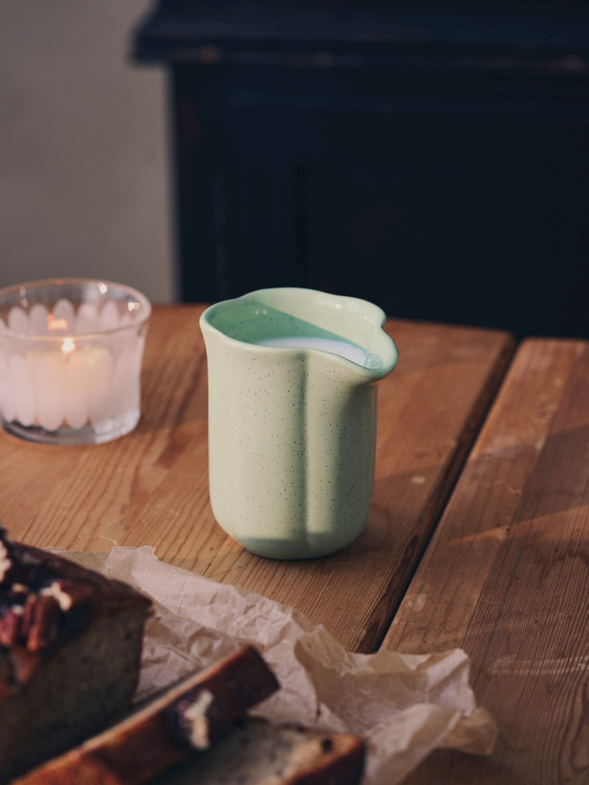 Milk jug Ø8