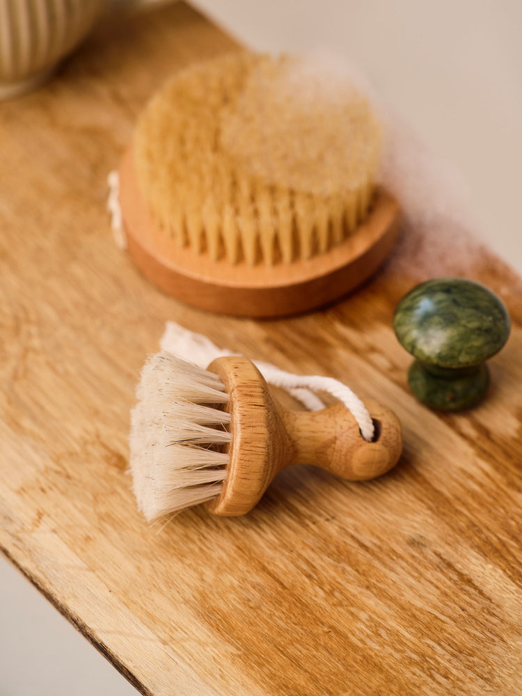 Dry brush face