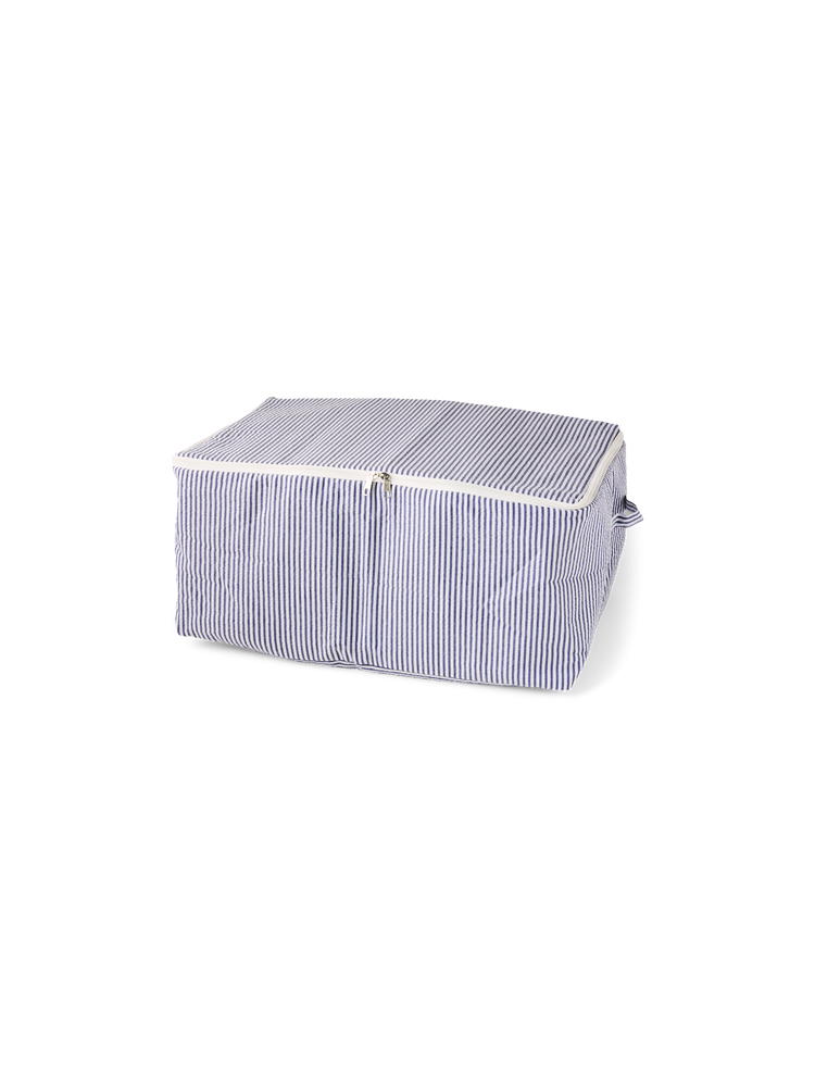 Storage bag with zipper
