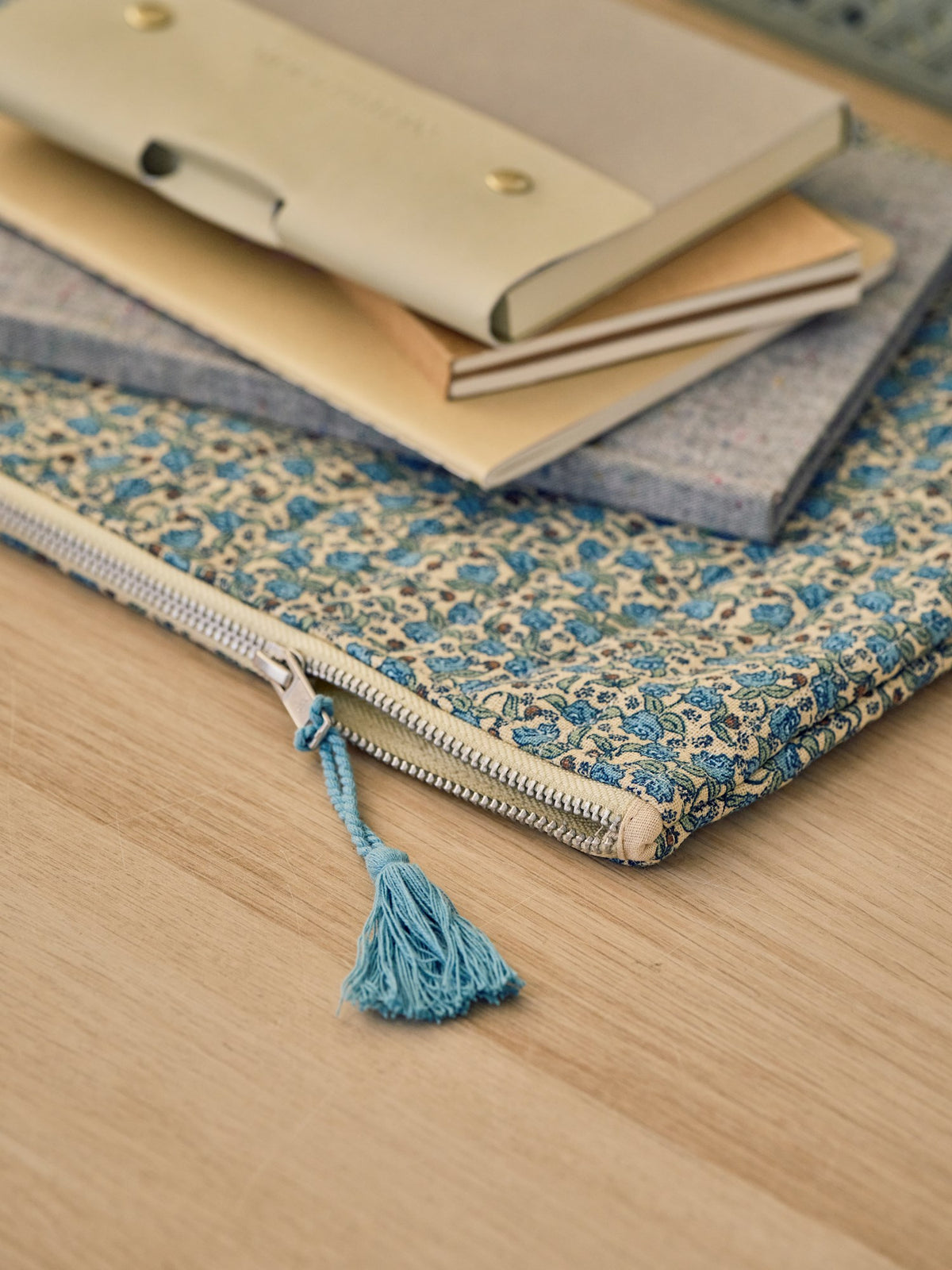 Laptop sleeve