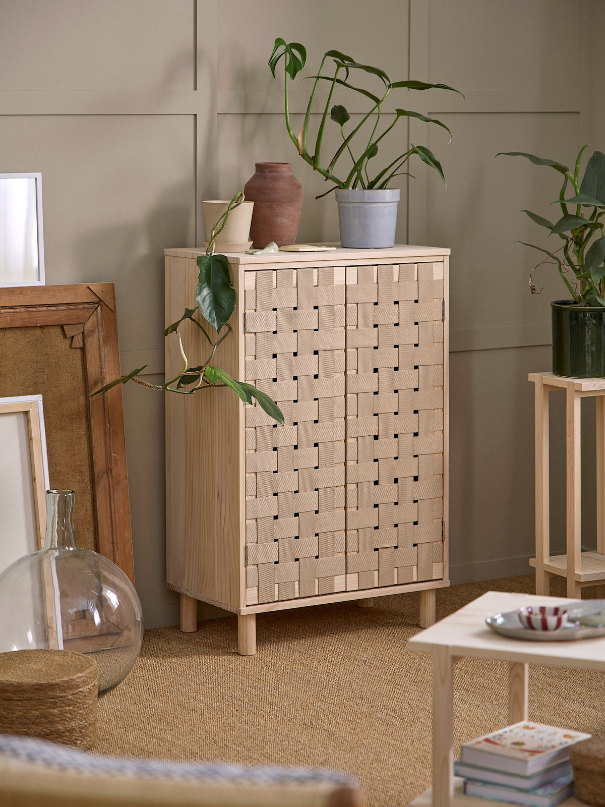 Cabinet with woven design