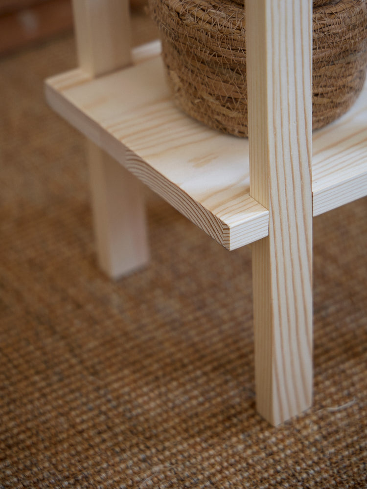 Pine plant stand