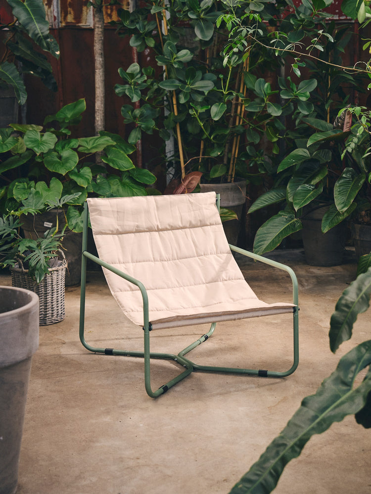 Lounge chair