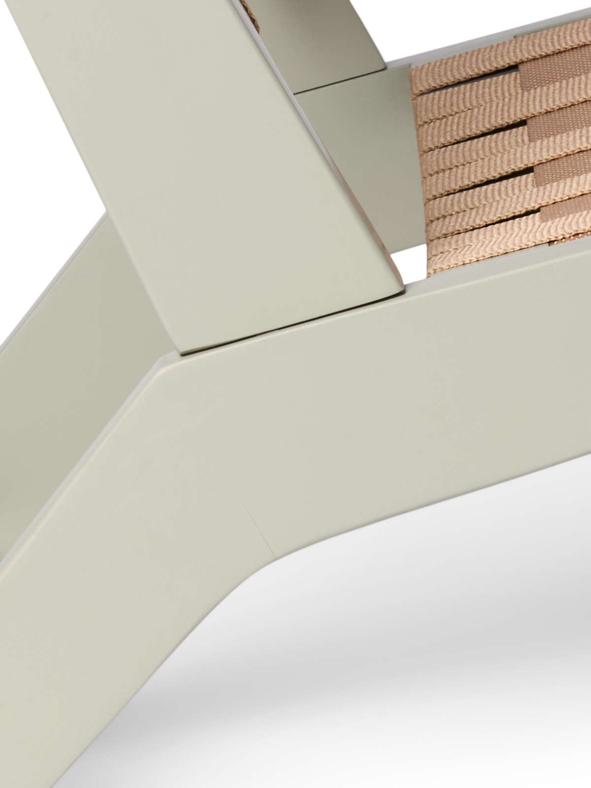 Lounge chair with fabric webbing