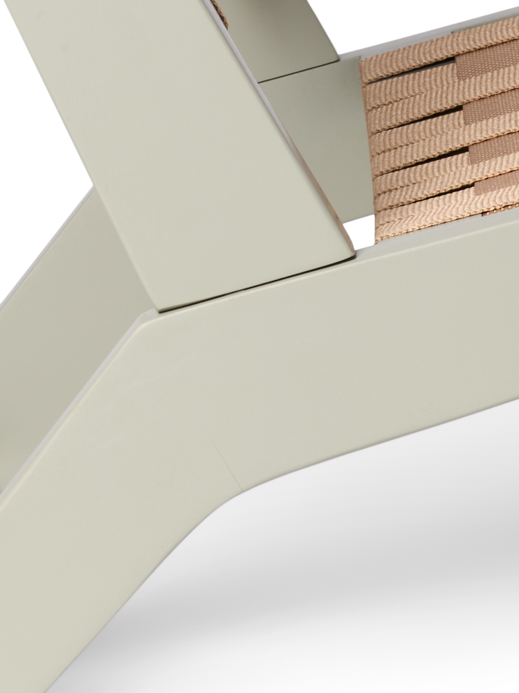 Lounge chair with fabric webbing