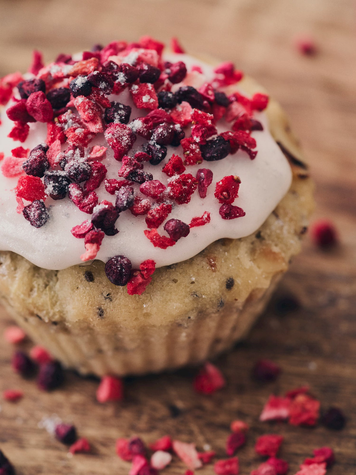 Edible silver glitter