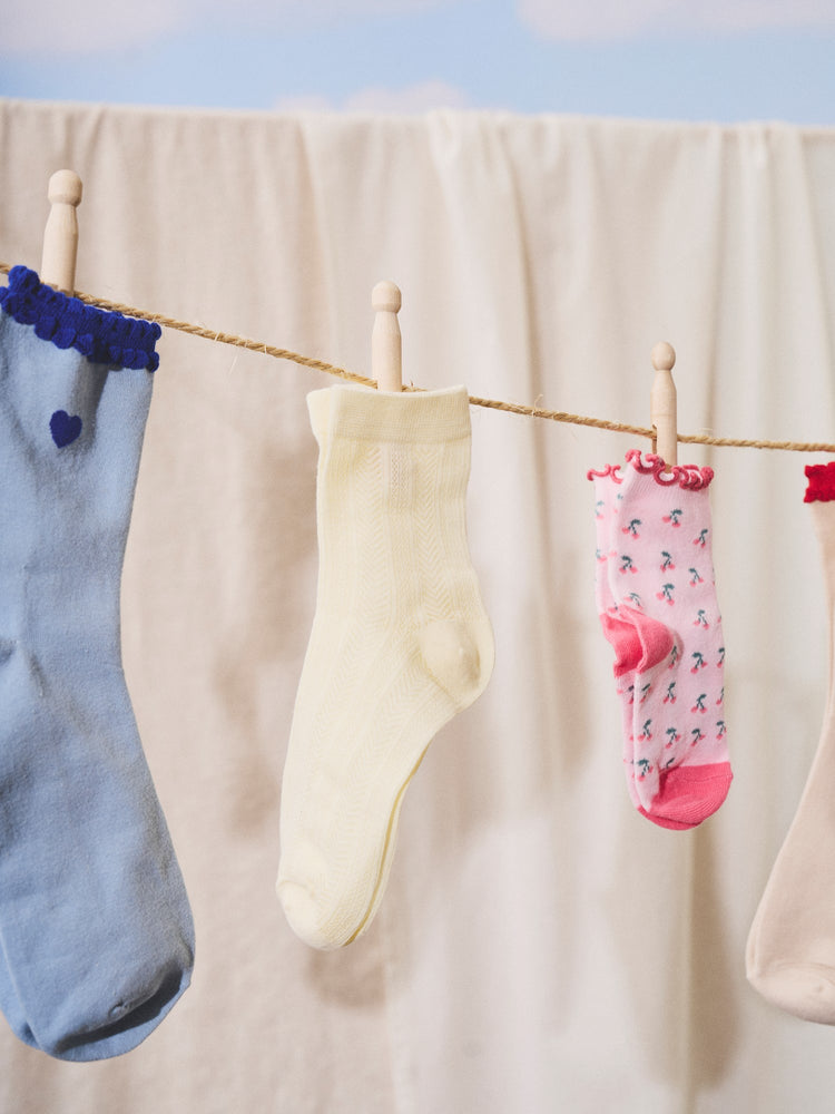 Pointelle socks