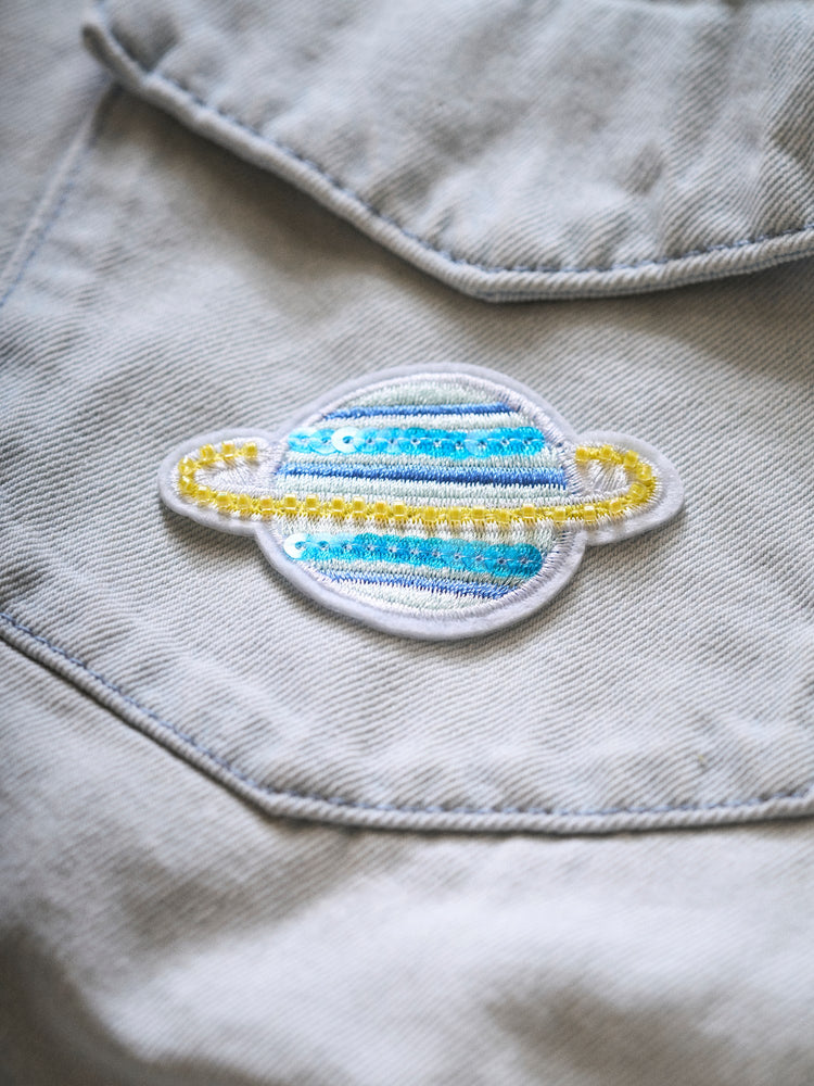 Sew-on patch with sequins
