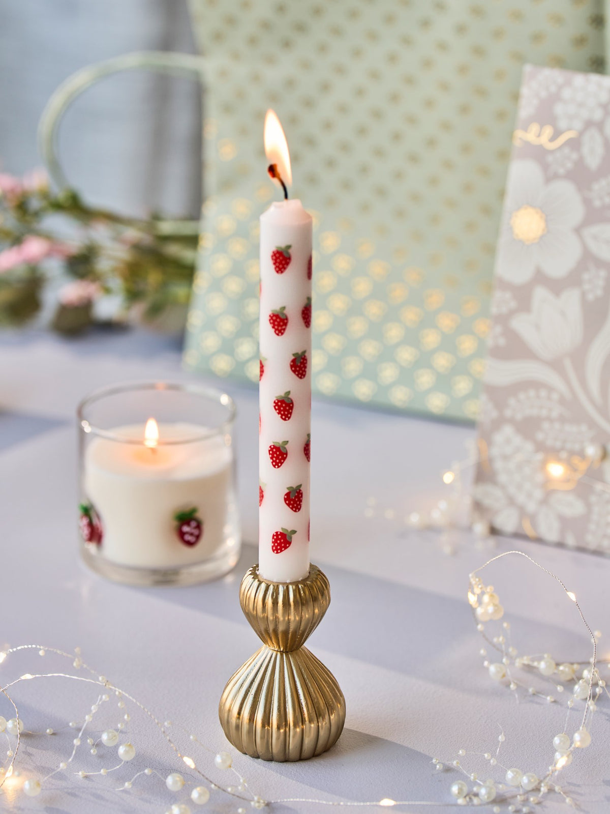 Candles 19 cm