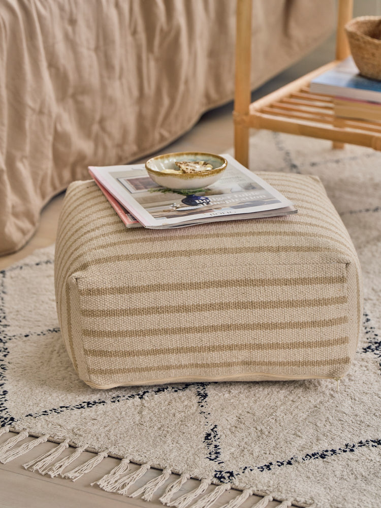 Pouffe