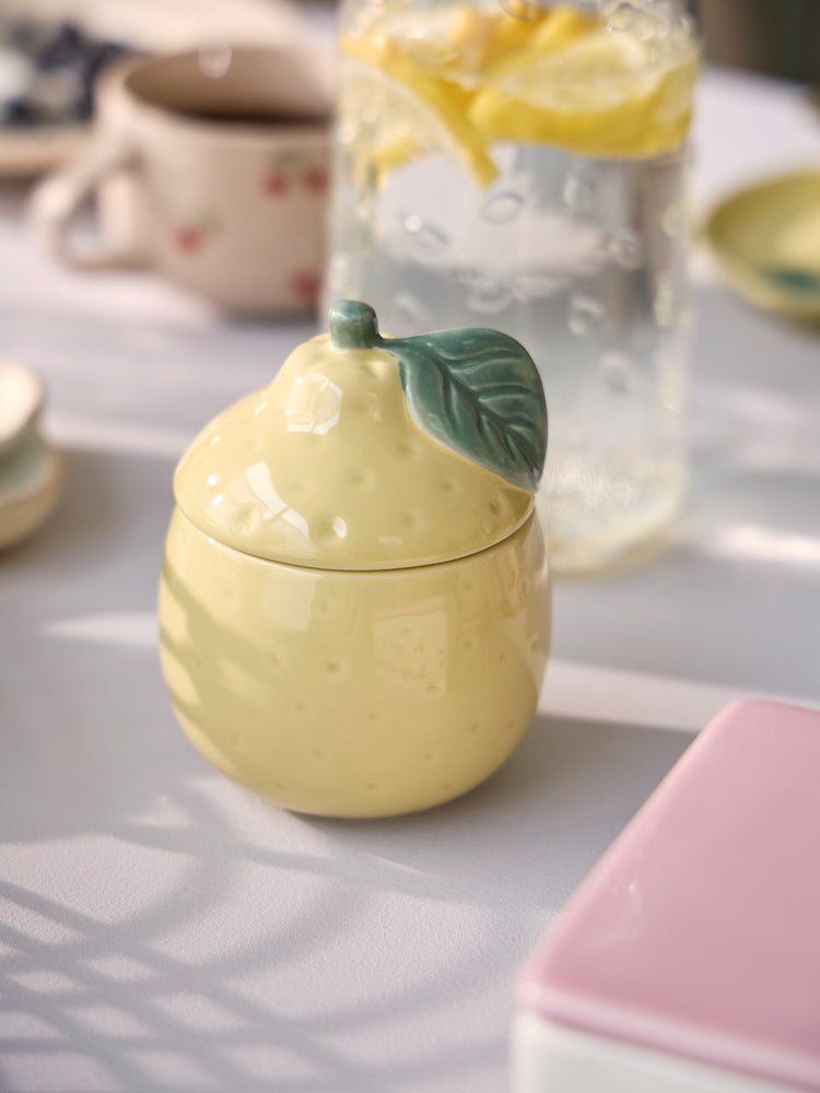 Lemon jar with lid