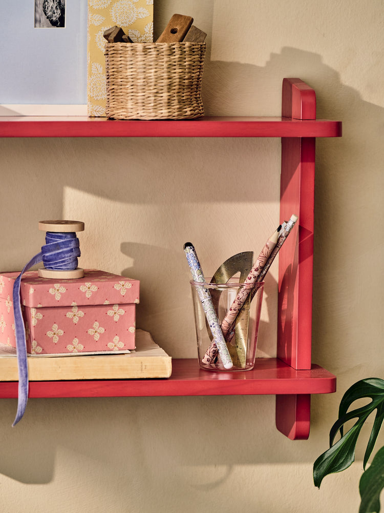 Wall shelf