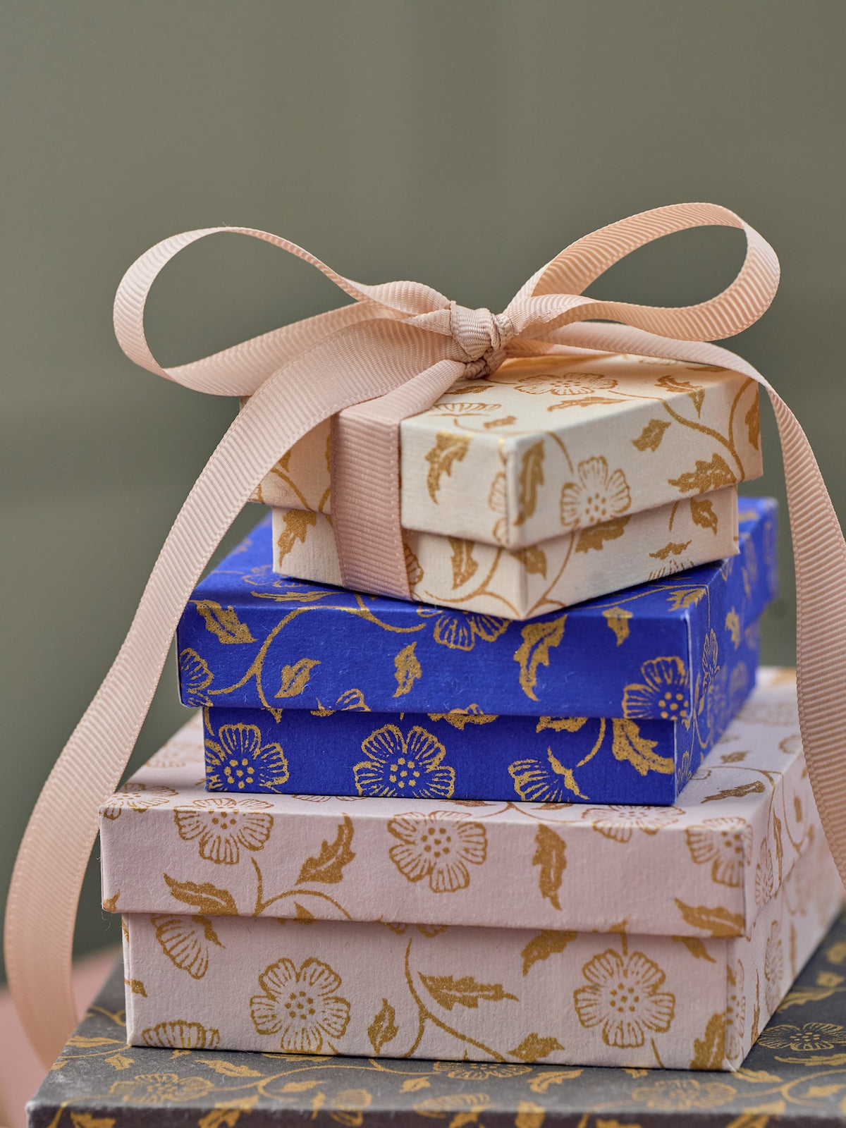Grosgrain ribbon