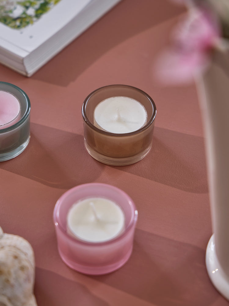 Tealight holder