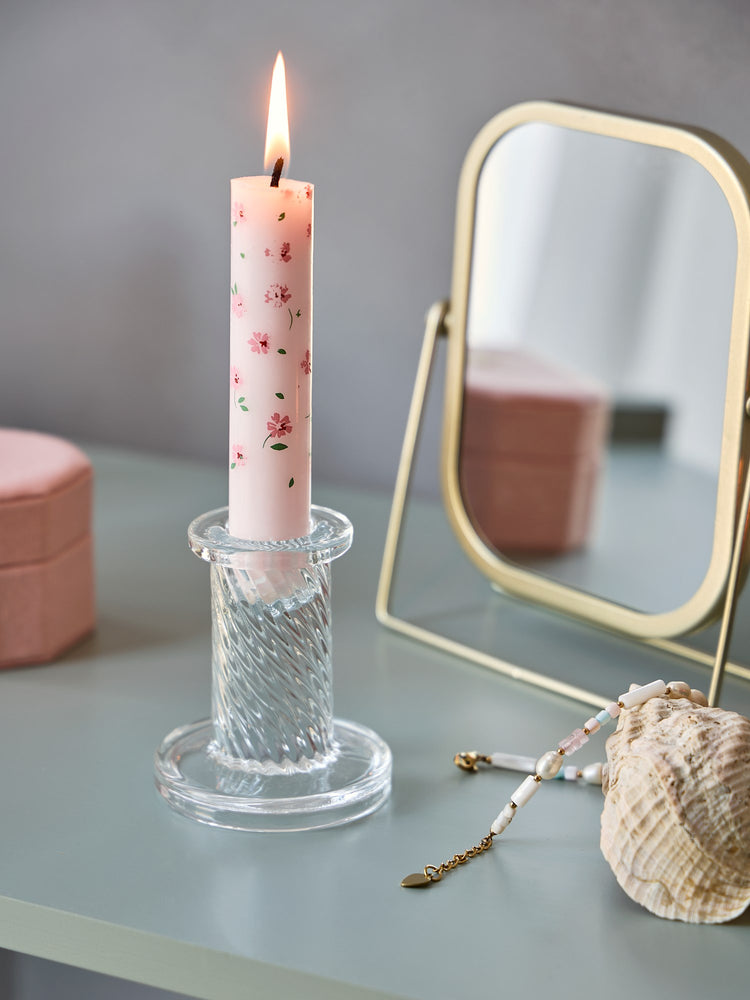 Candle with design