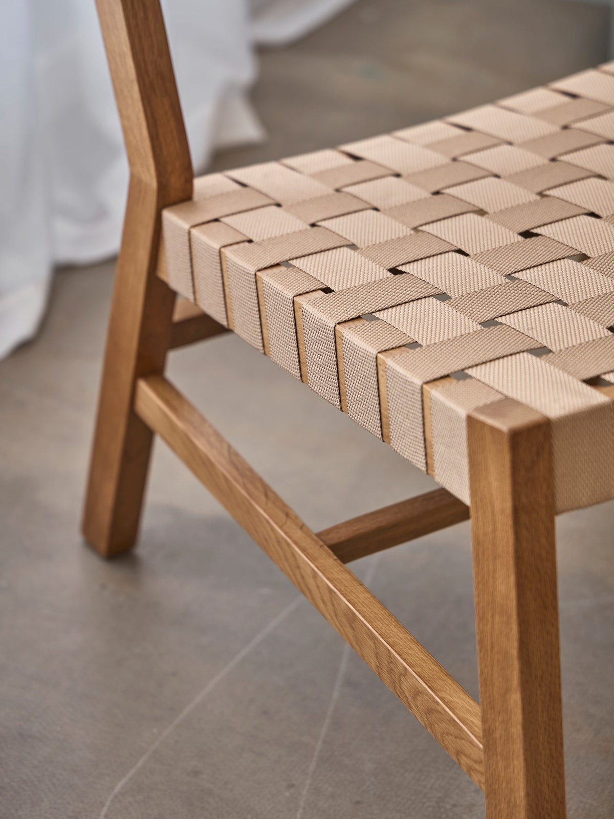 HARMONY Lounge chair with woven seat