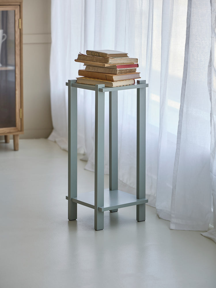 GLADE Plant stand