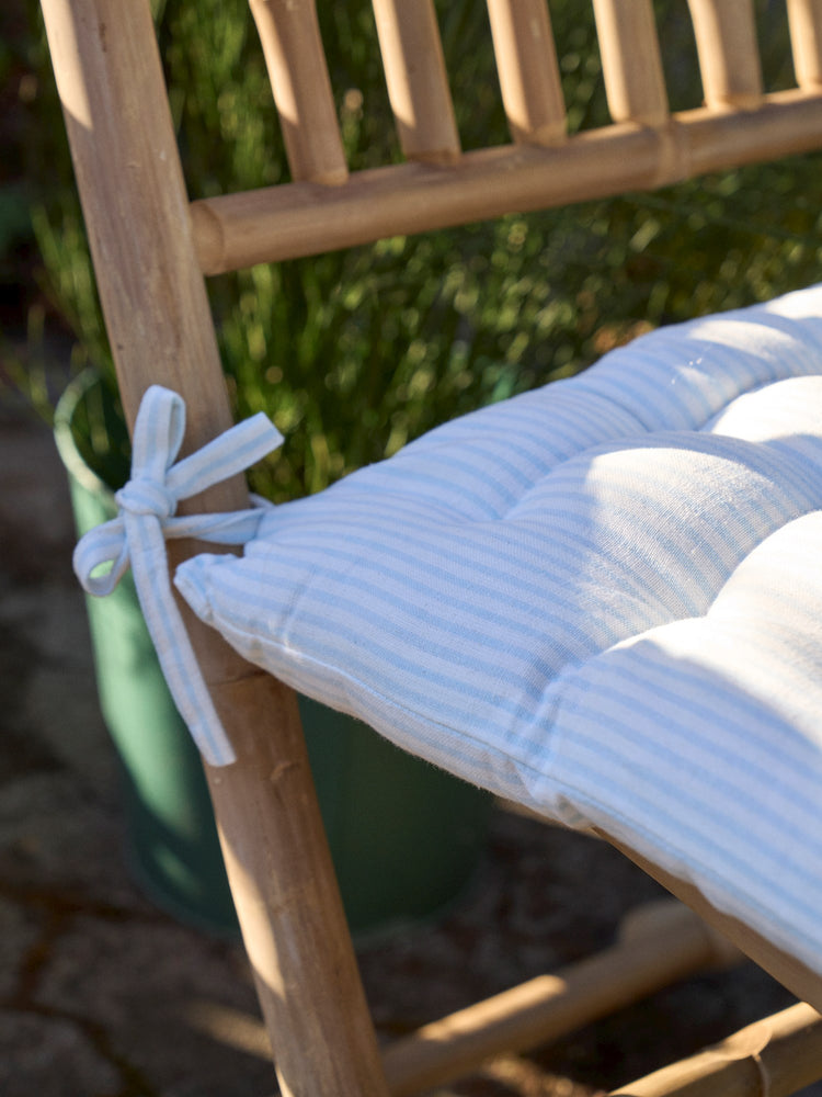 Seat cushion