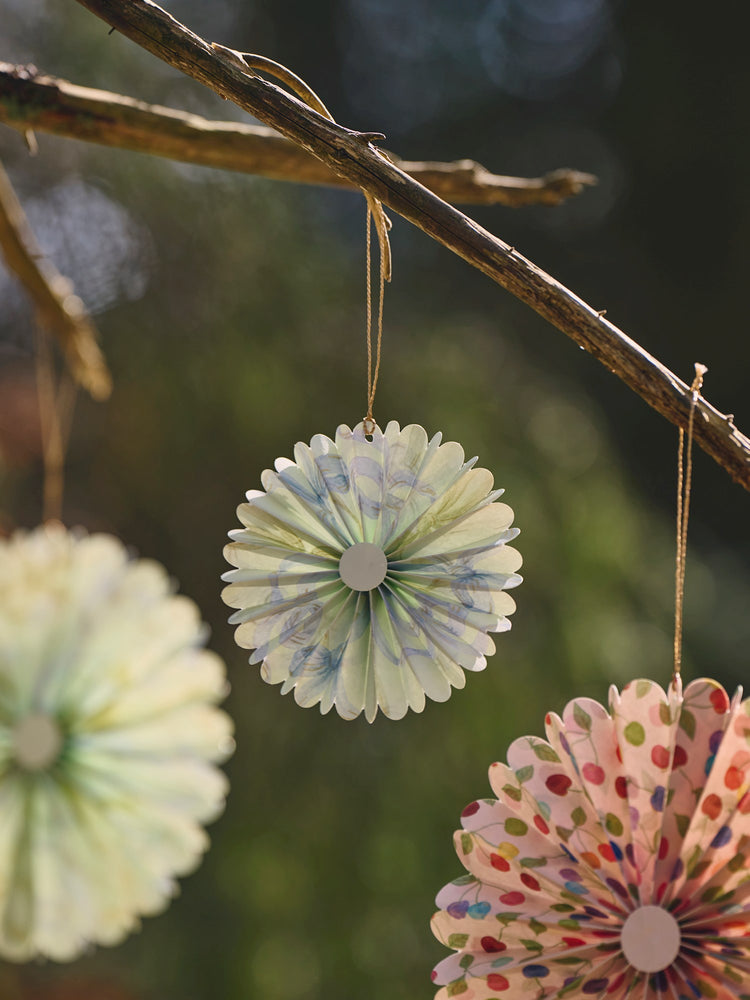 Paper fan