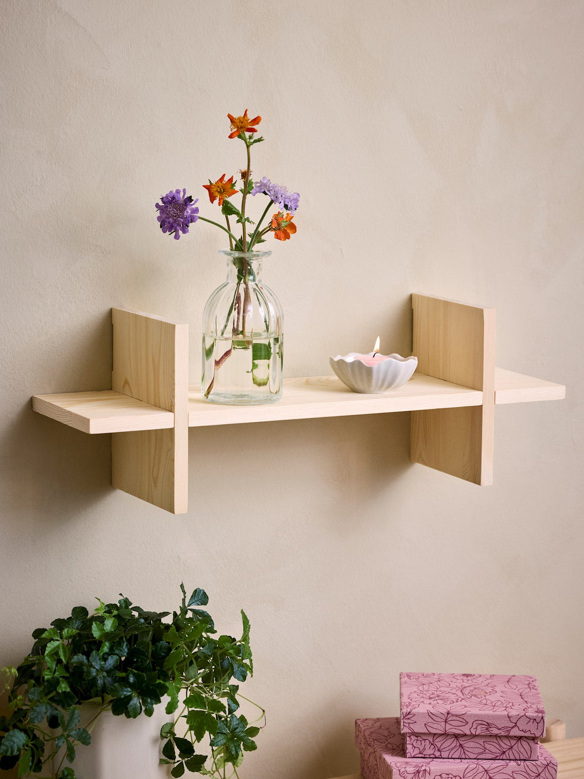 Wall shelf