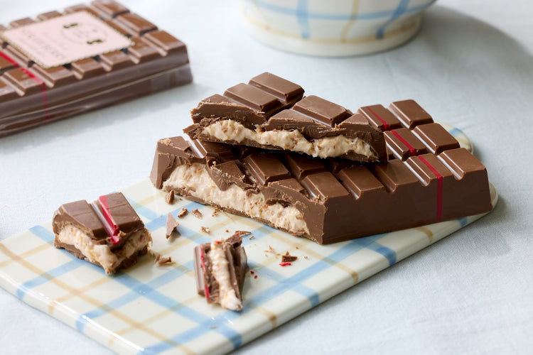Strawberry chocolate bar