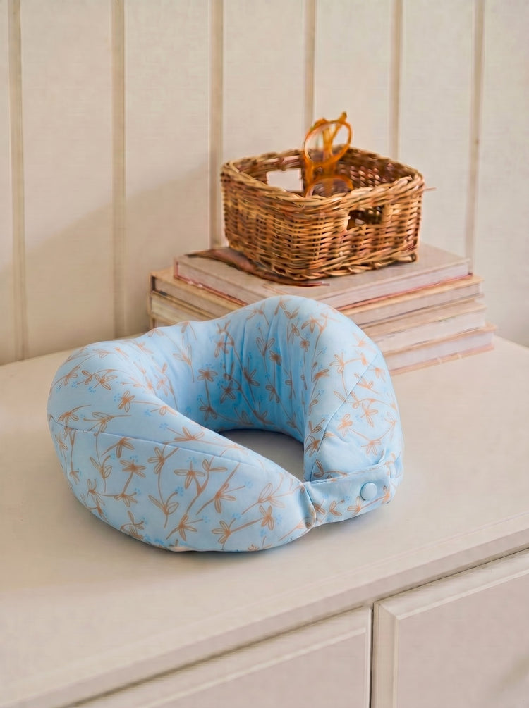 Foldable neck pillow