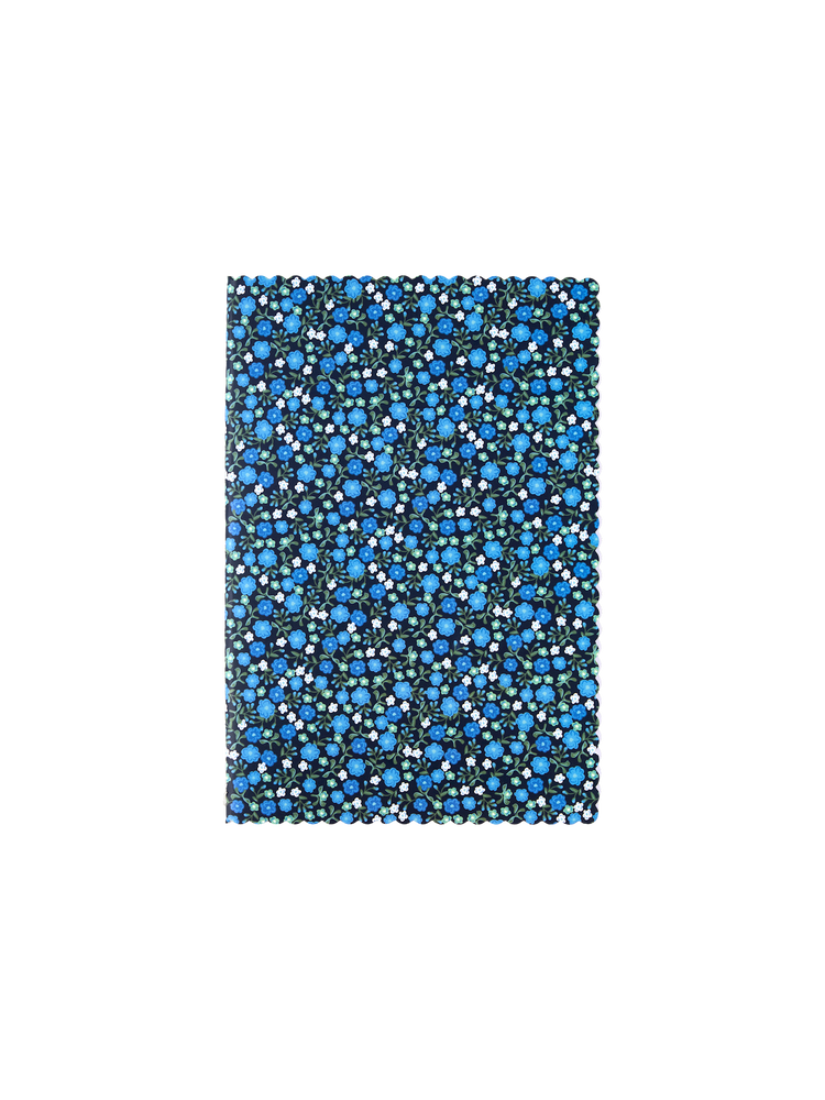 Notebook with wavy edge