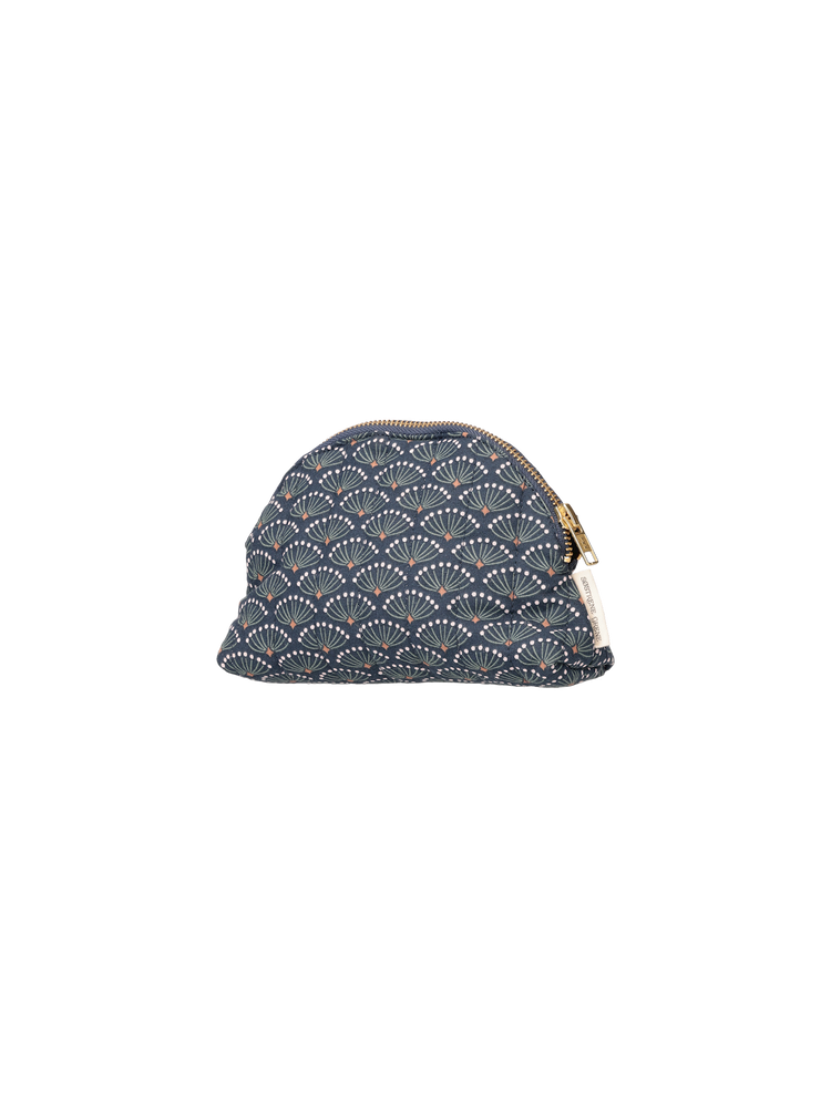 Cosmetic pouch