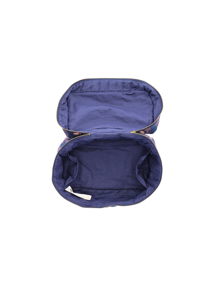 Quilted toiletry bag
