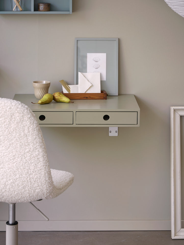 Wall desk