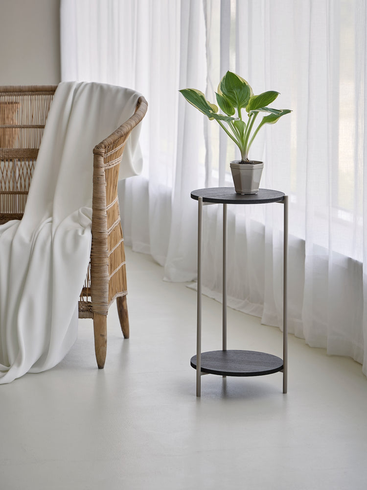 Plant stand