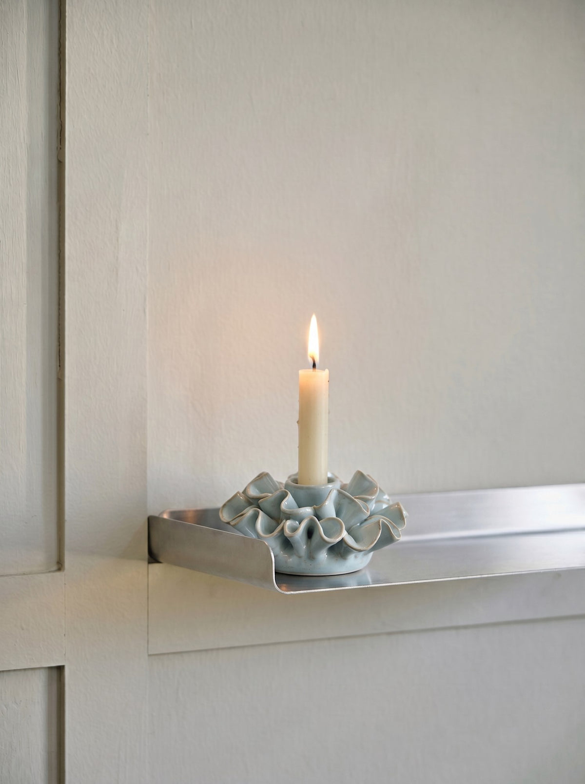 Candle holder