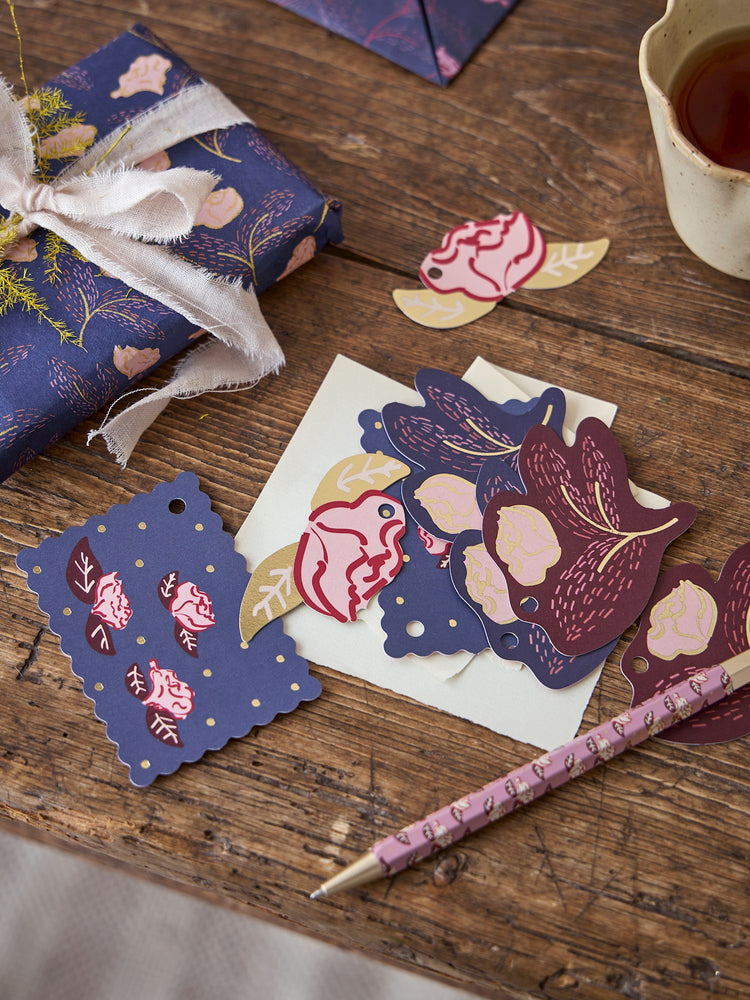 Gift tags Ø8