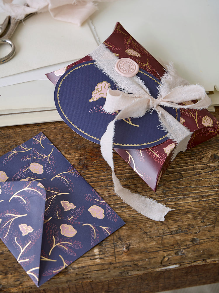 Greeting card with envelope