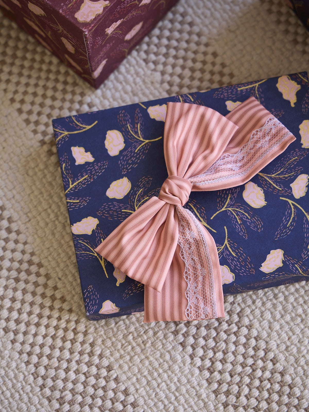 Bow hair clip