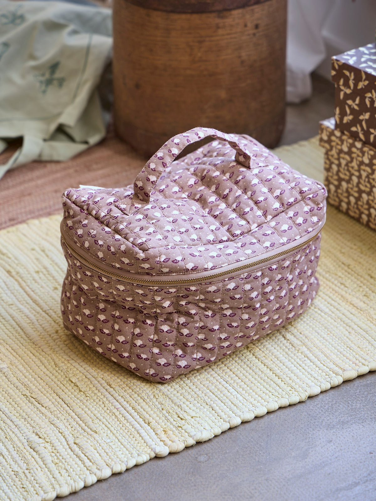 Quilted toiletry bag
