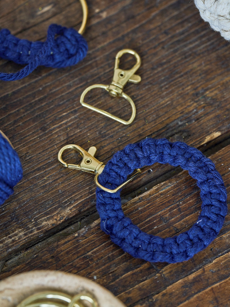 Keyring with hook