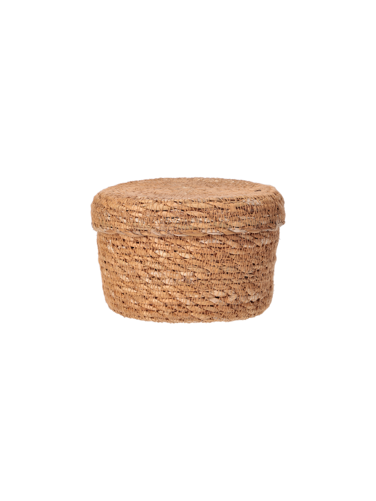 Basket with lid