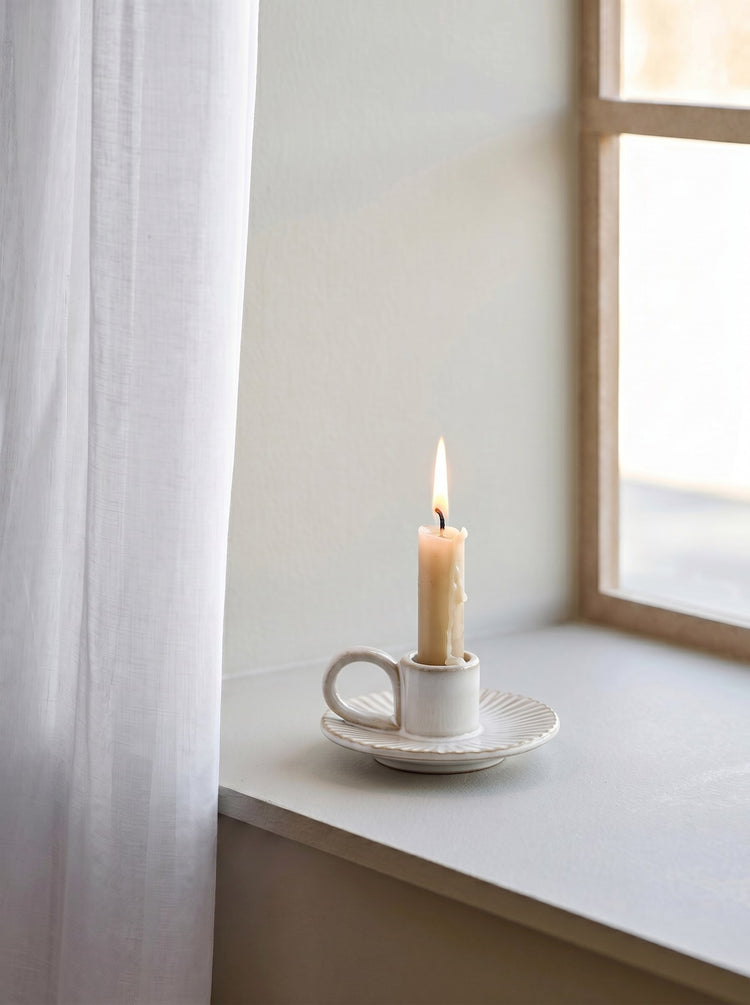 Candle holder