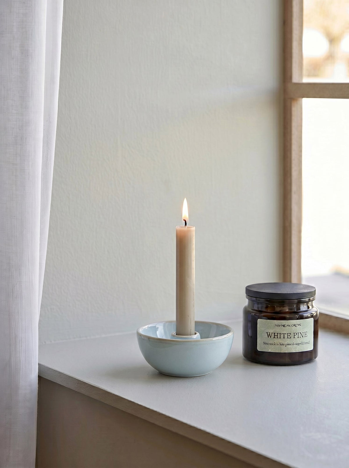 Candle holder