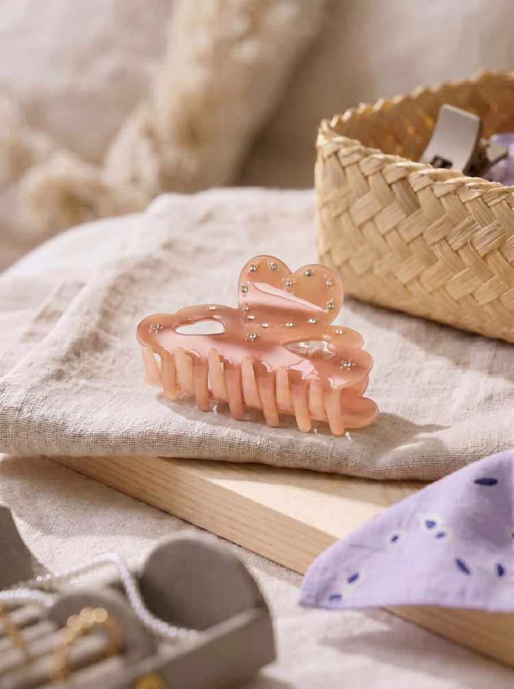Hair claw