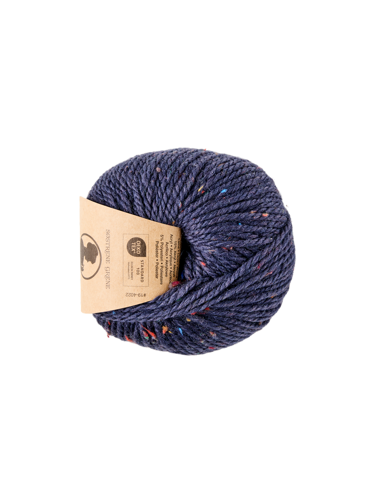 Wool blend tweed yarn