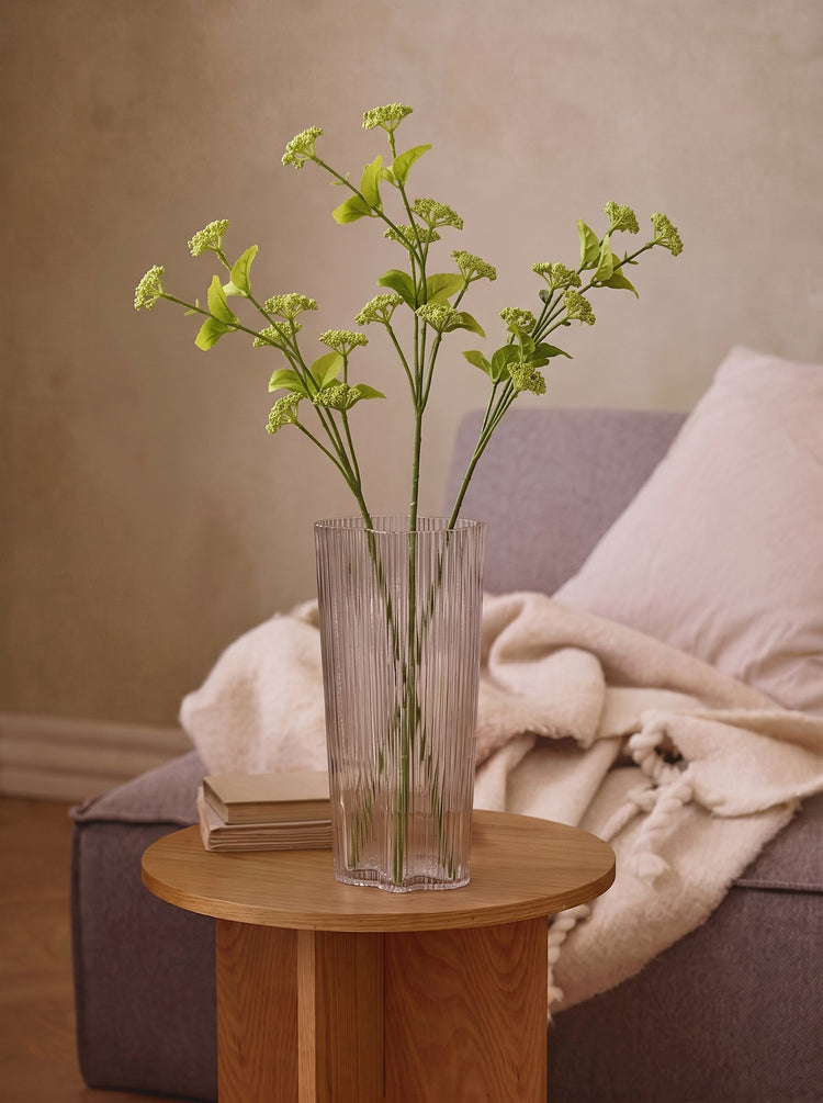Artificial flower