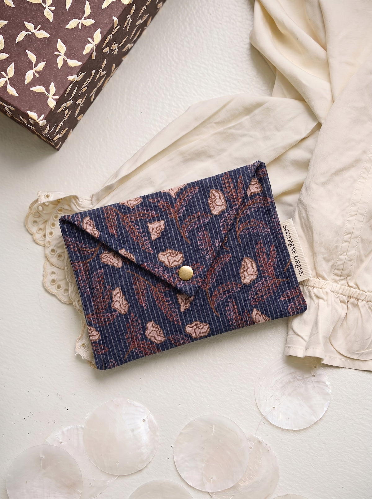 Pouch